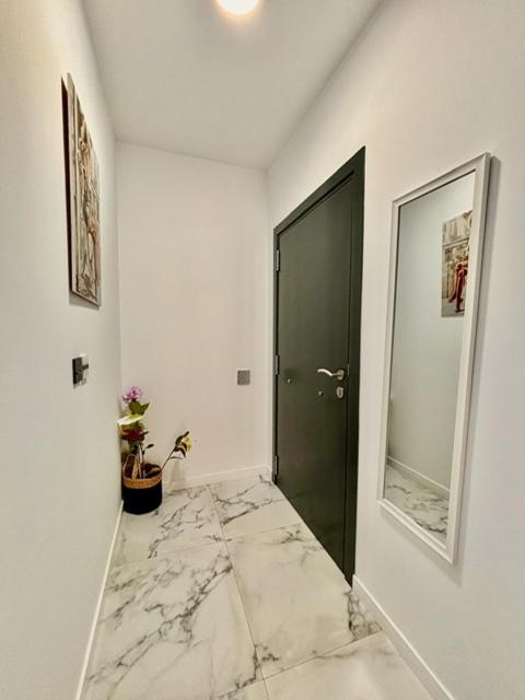 Vila Lova- Luxury Apartments Roquetas de Mar Extérieur photo